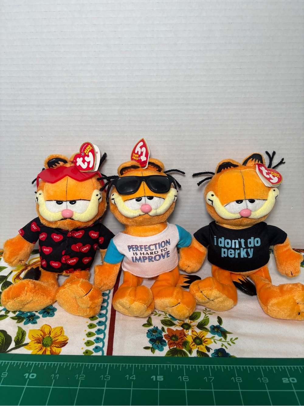 Ty Garfield Plush Trio Valentines Day Perfectly Loveable I Don’t Do Perky Set